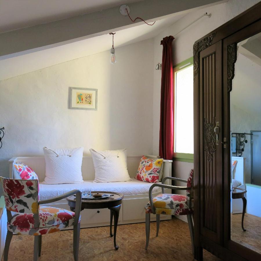 La Buissonniere Bed and Breakfast Oppède Εξωτερικό φωτογραφία
