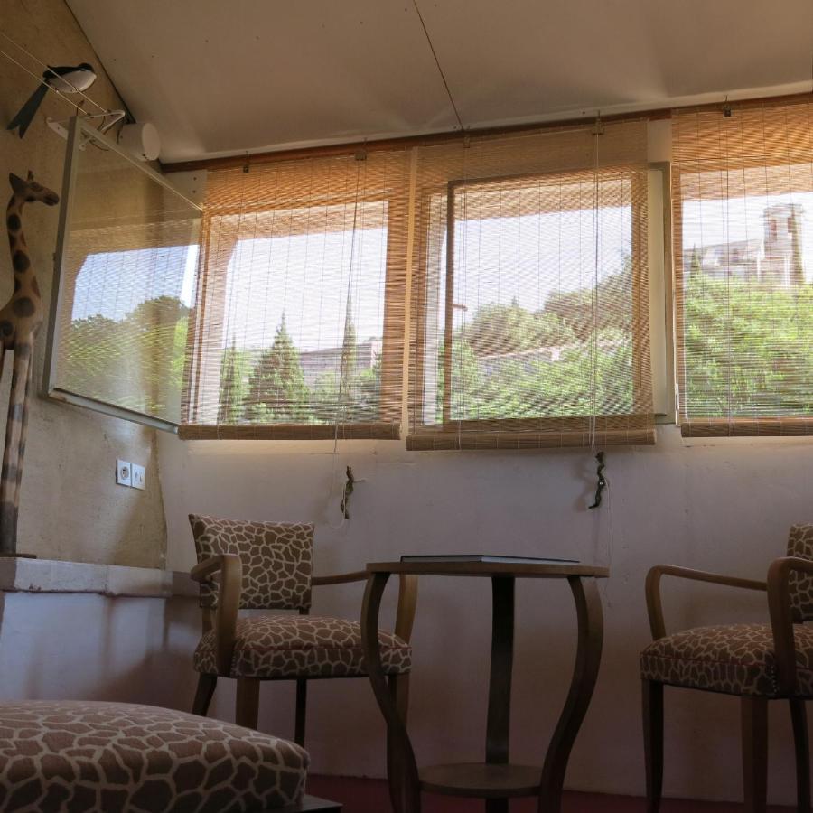La Buissonniere Bed and Breakfast Oppède Εξωτερικό φωτογραφία