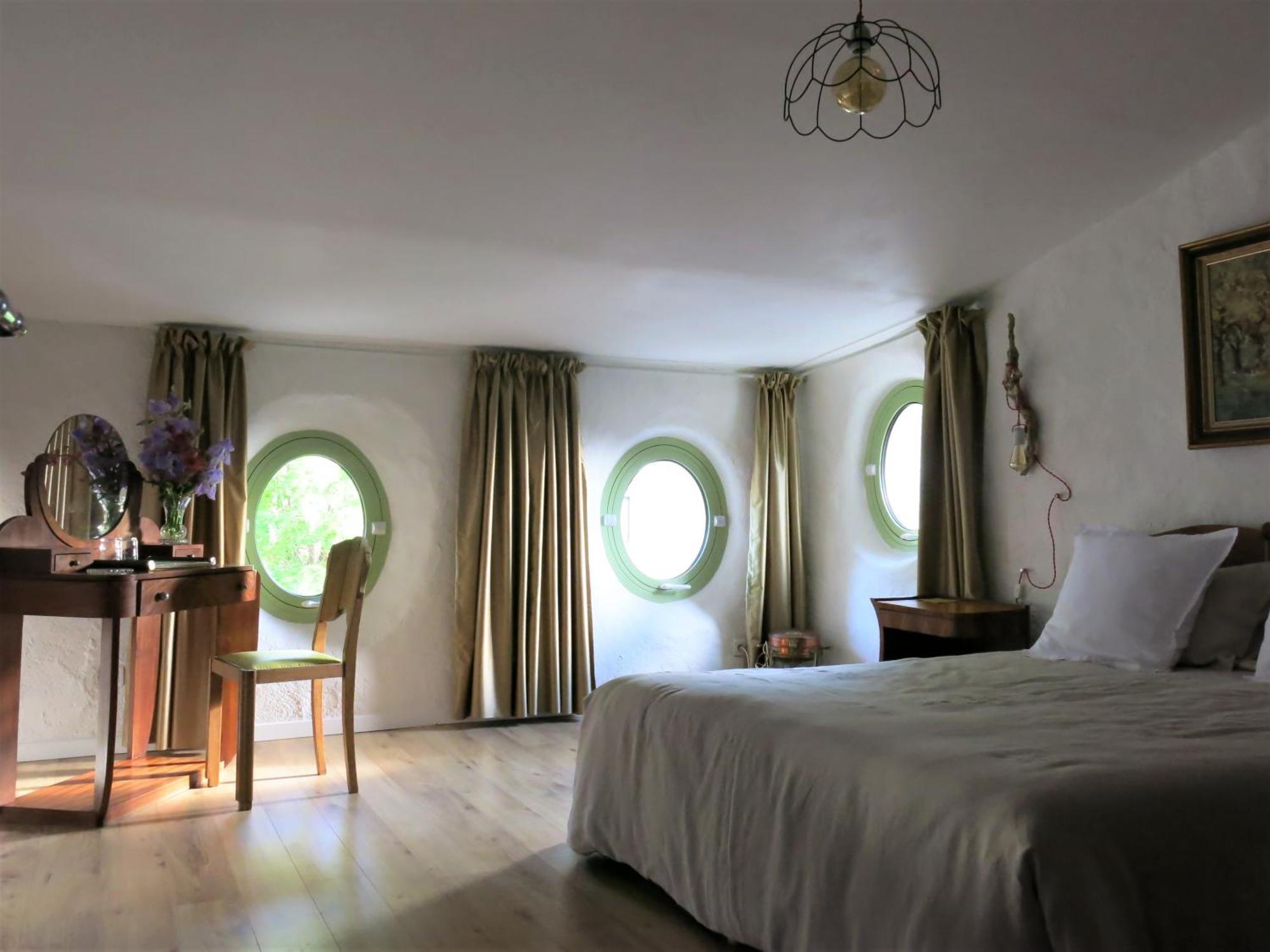La Buissonniere Bed and Breakfast Oppède Εξωτερικό φωτογραφία