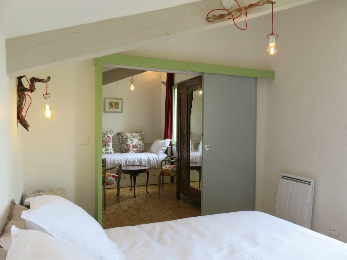 La Buissonniere Bed and Breakfast Oppède Εξωτερικό φωτογραφία