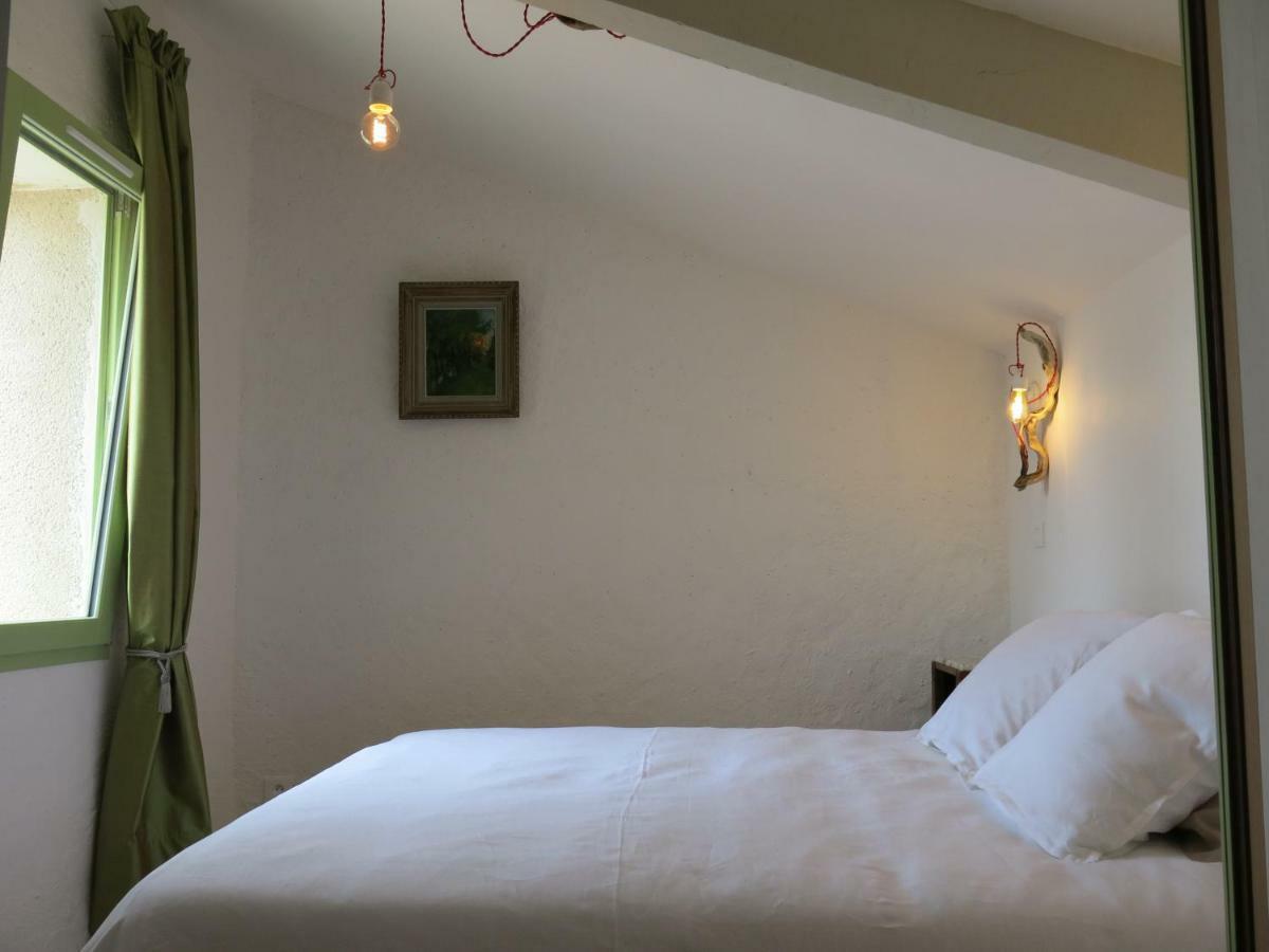 La Buissonniere Bed and Breakfast Oppède Εξωτερικό φωτογραφία
