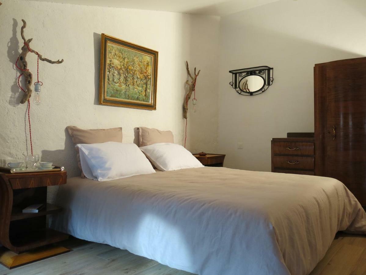 La Buissonniere Bed and Breakfast Oppède Εξωτερικό φωτογραφία