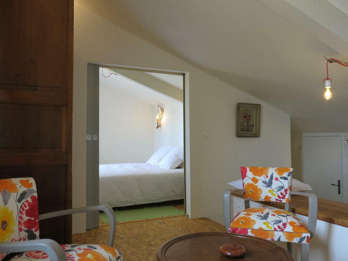 La Buissonniere Bed and Breakfast Oppède Εξωτερικό φωτογραφία